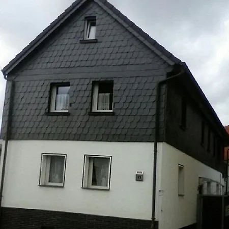 Apartment App-o2-2-4-personen-23km-bis-frankfurt-nord