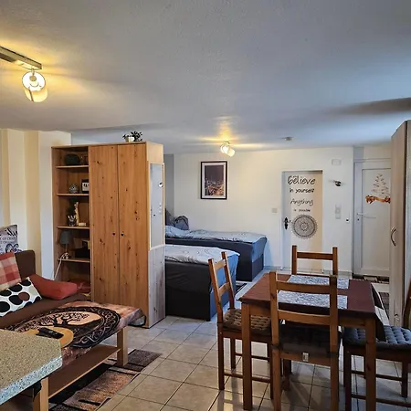 Apartment App-o2 1-2-personen-23km-bis-frankfurt-nord