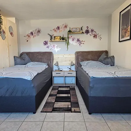 Apartment App-o2 1-2-personen-23km-bis-frankfurt-nord